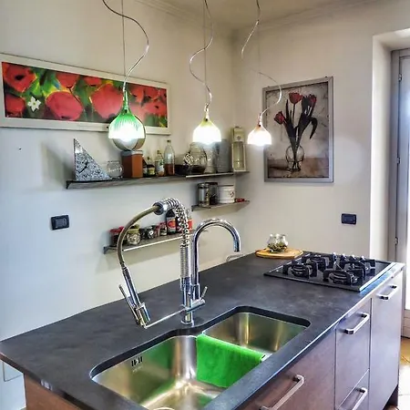 Rosy Villa